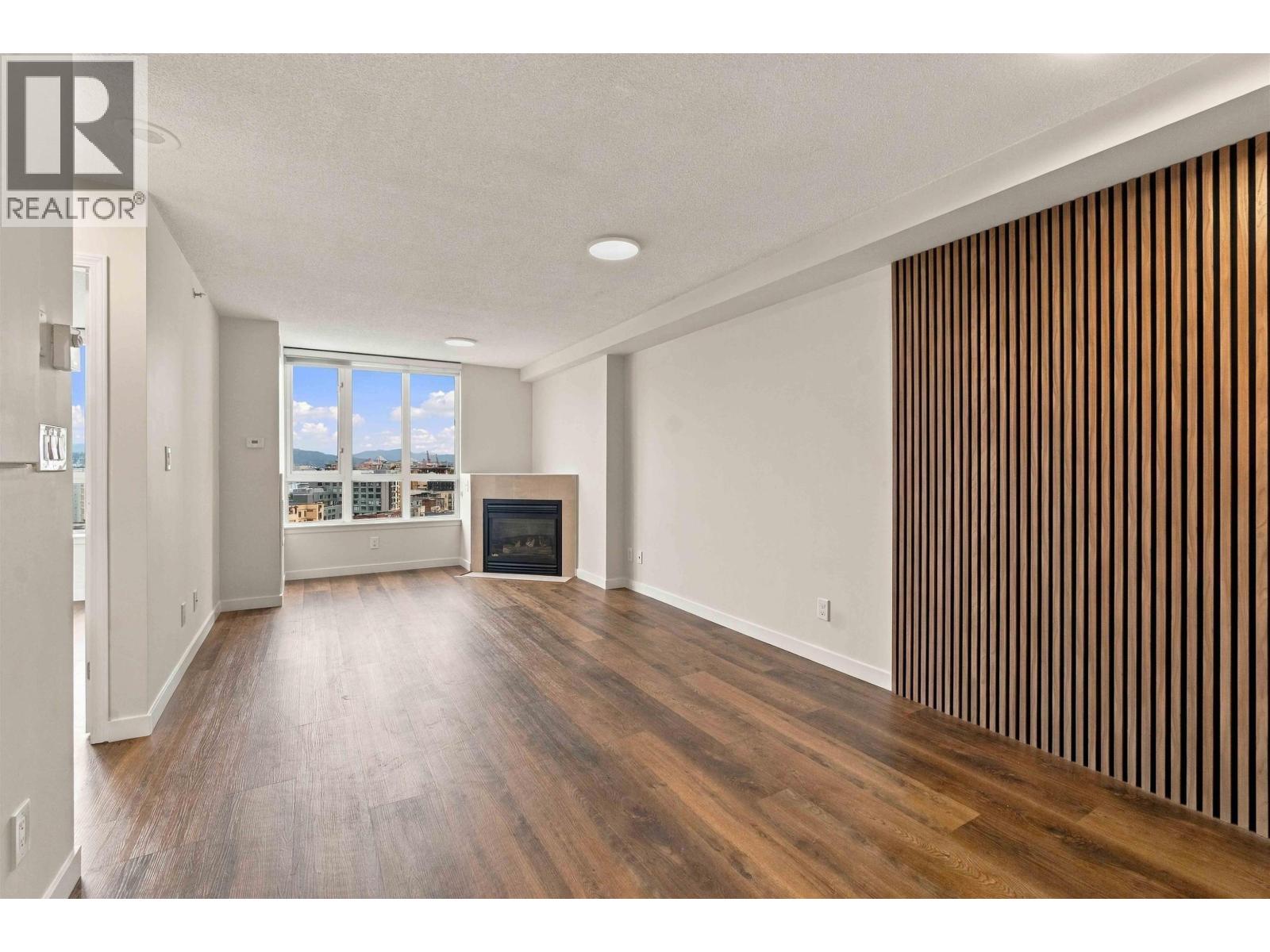 1707 63 KEEFER PLACE