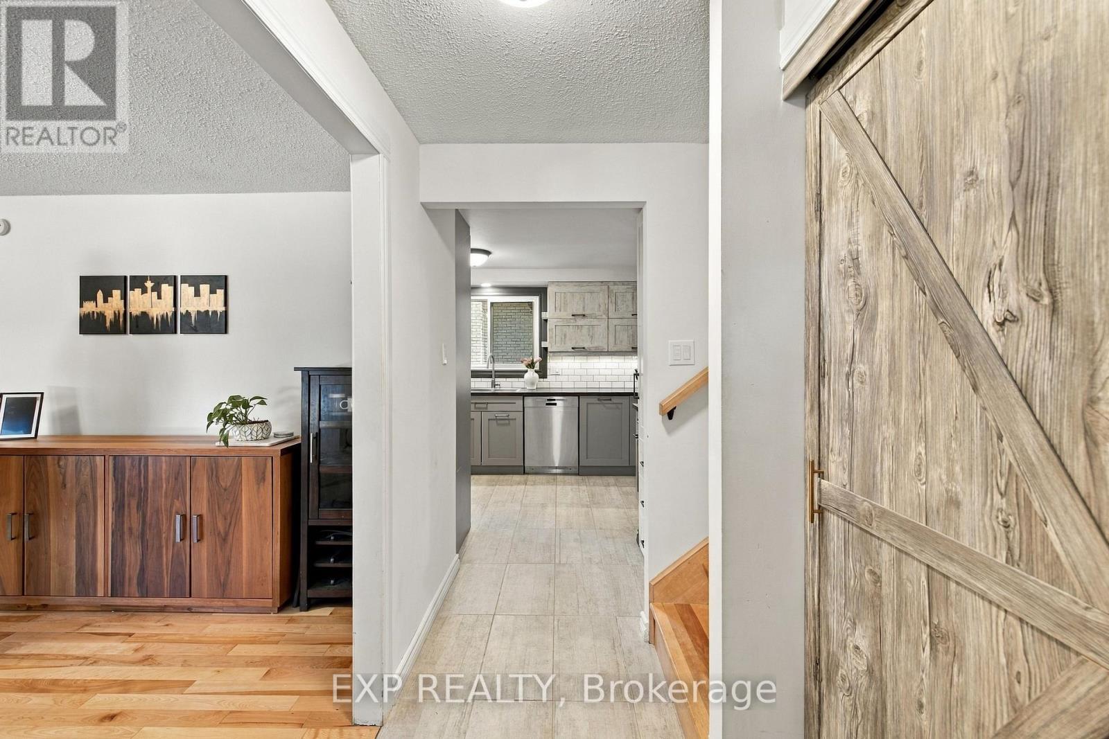 178 LAURENTIAN DRIVE