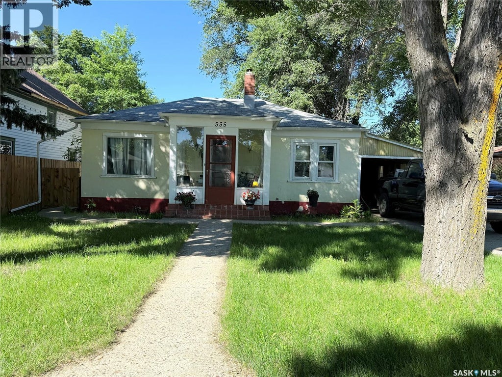 555 2ND STREET E, SHAUNAVON, SK S0N 2M0 - Image 1992514672.jpeg?d=l