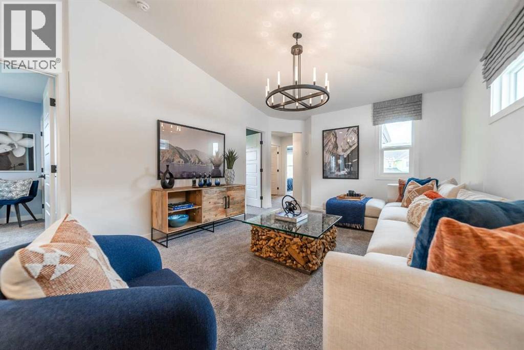2104 Lancaster Heights SE