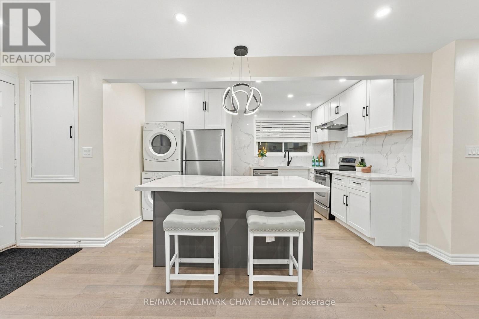 11 DAVIDSON ROAD