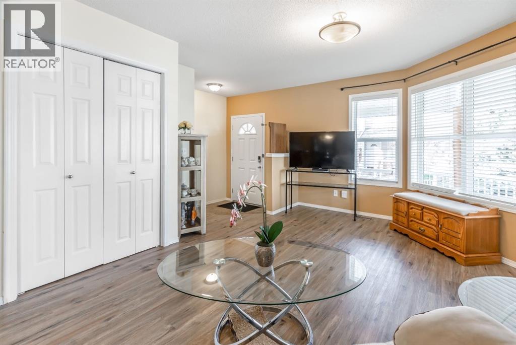 904 Prairie Sound Circle NW
