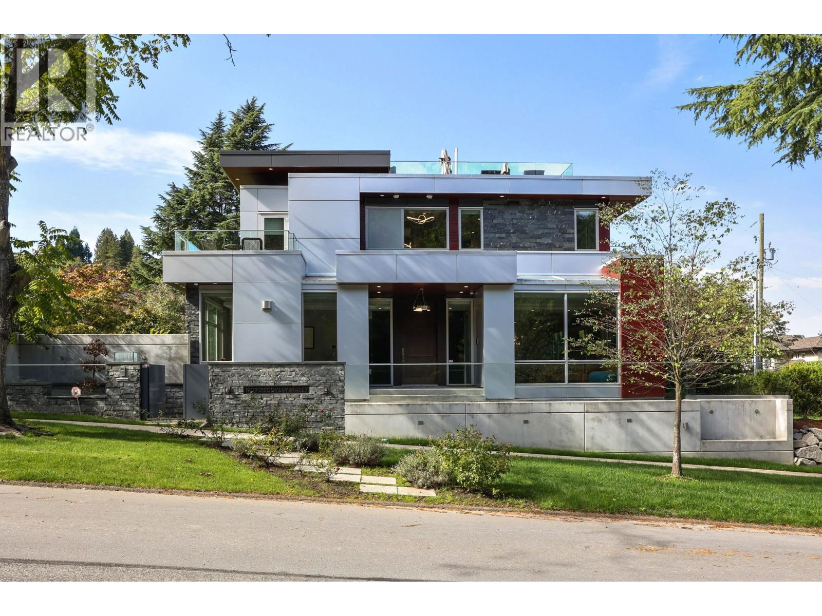 1909 DISCOVERY STREET