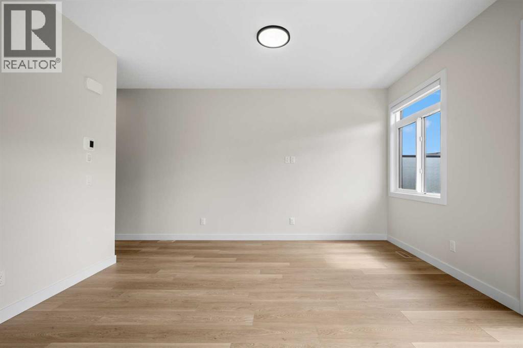 801, 4 Sage Hill Rise NW