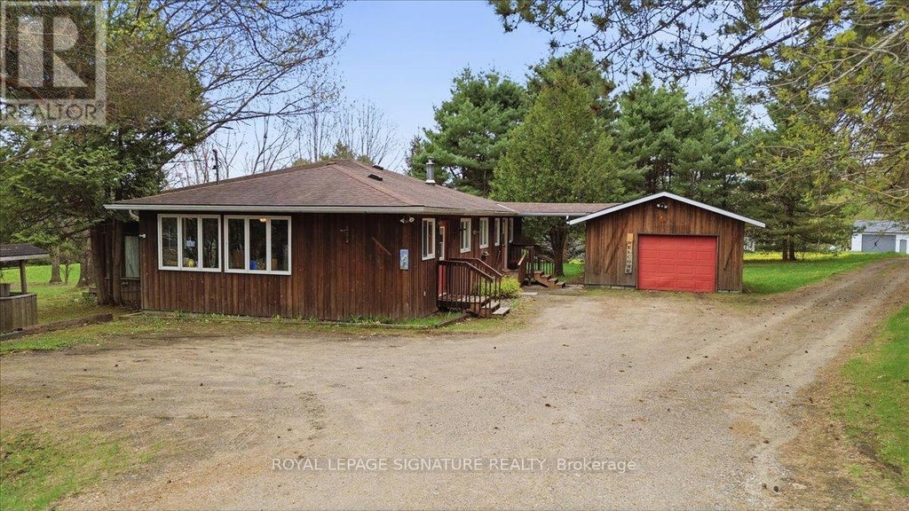 2212-1 HIGHWAY 60, LAKE OF BAYS (SINCLAIR), ON P1H 2J6 - Image 1851591226.jpeg?d=l