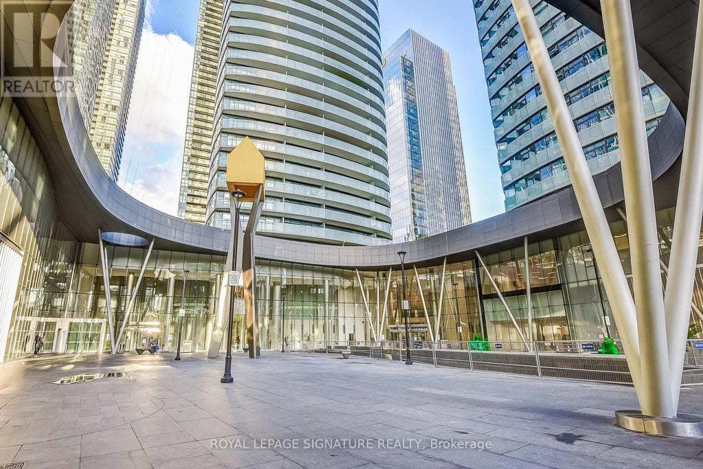 2804-14 YORK STREET, TORONTO (WATERFRONT COMMUNITIES), ON M5J 0B1 - Image 2470841630.jpeg?d=l