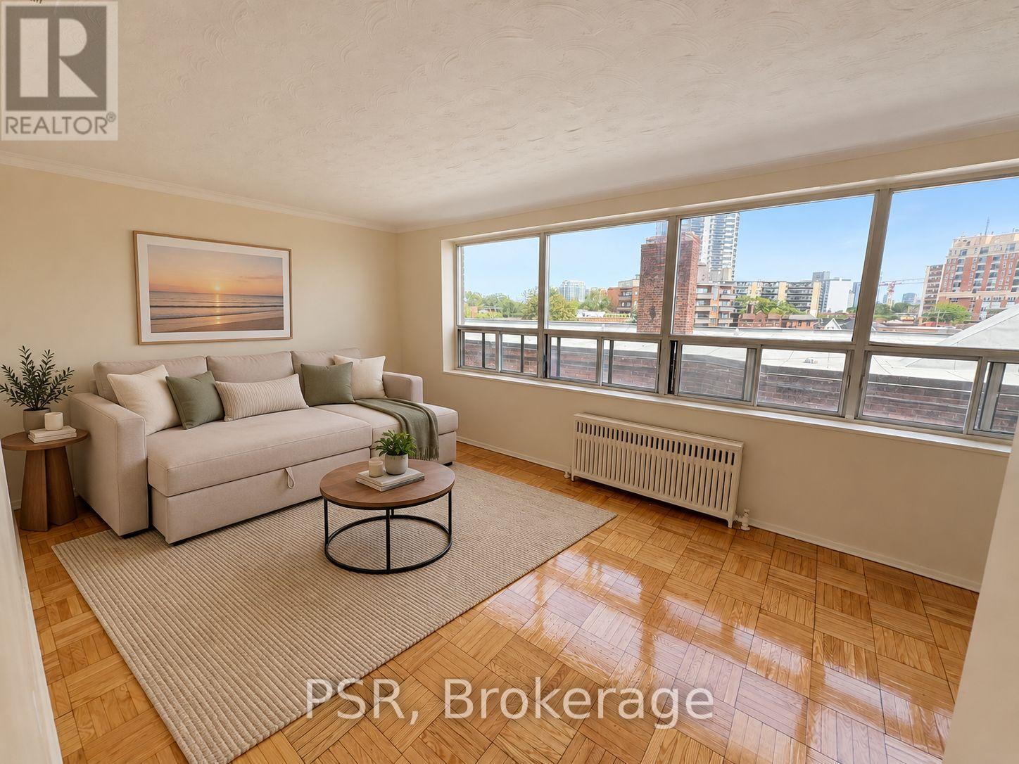 503 - 214 VAUGHAN ROAD