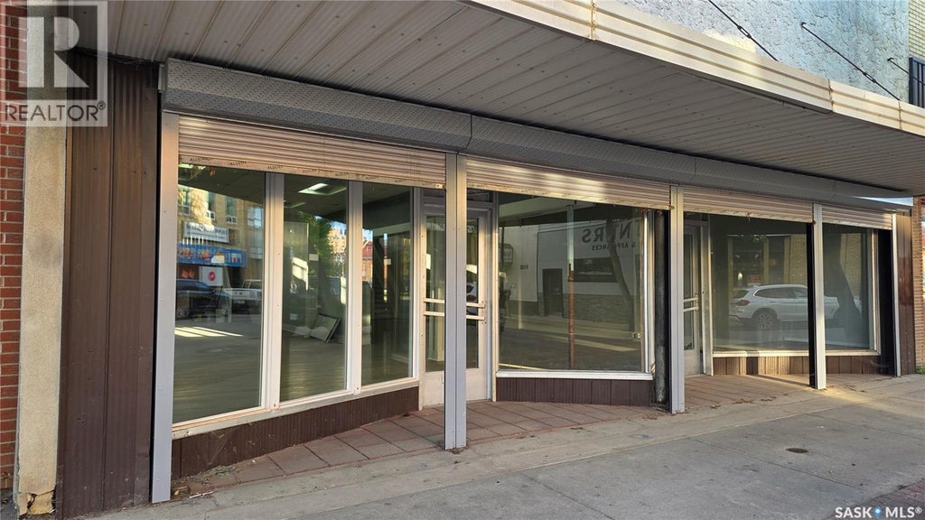 1125 CENTRAL AVENUE, PRINCE ALBERT, SK S6V 4V7 - Image 148077661.jpeg?d=l