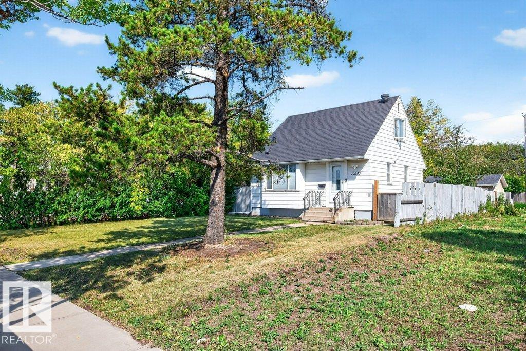 12247 107 ST NW