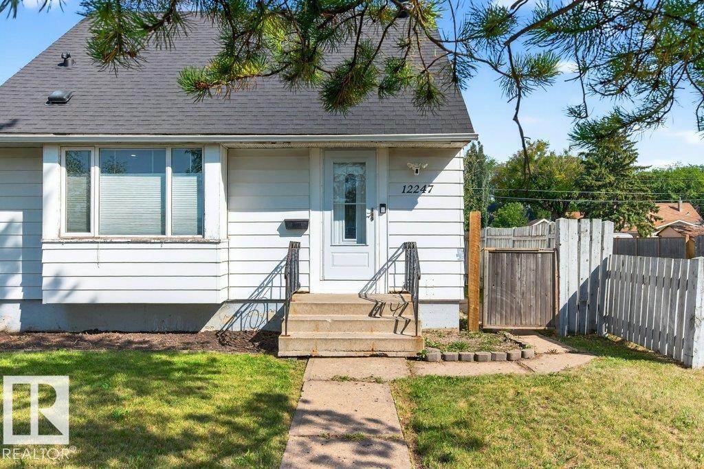12247 107 ST NW