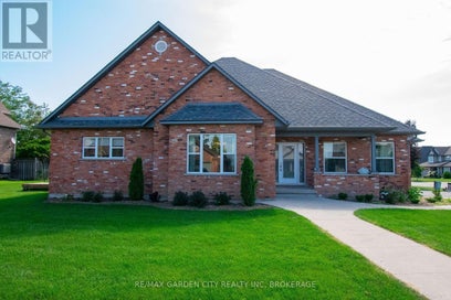 26 LAS ROAD West Lincoln (Smithville) ON L0R 2A0