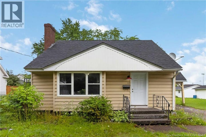 Photo 1 of 25 — 11 Derby Street, Moncton, NB E1C 6Y4