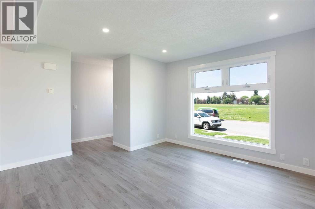68 Abergale Way NE