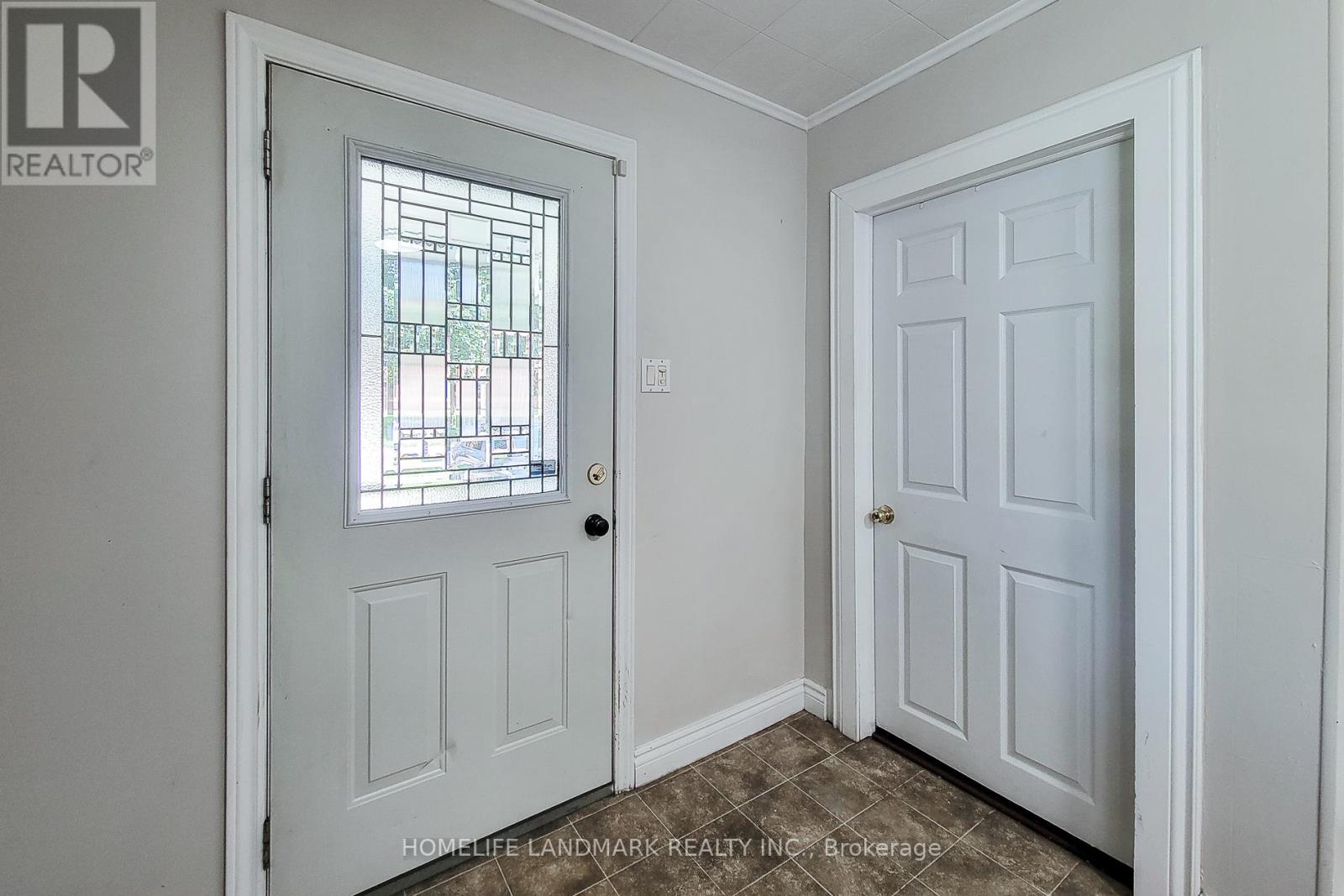 242 BOWMAN STREET