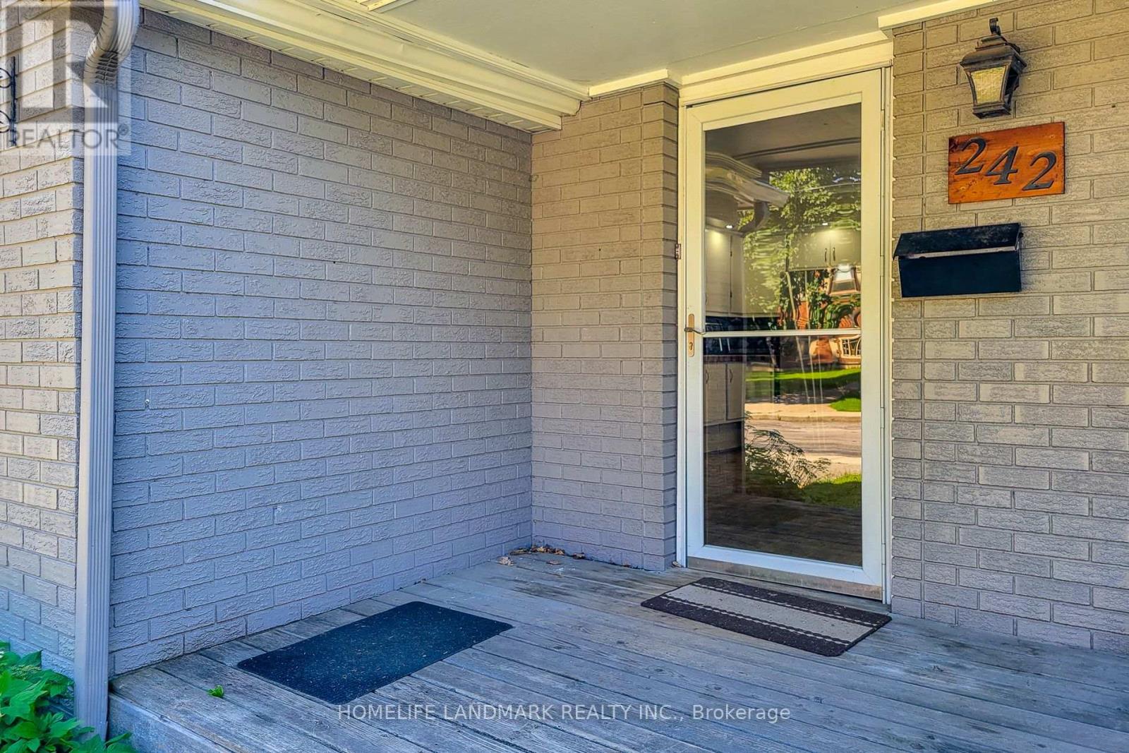 242 BOWMAN STREET