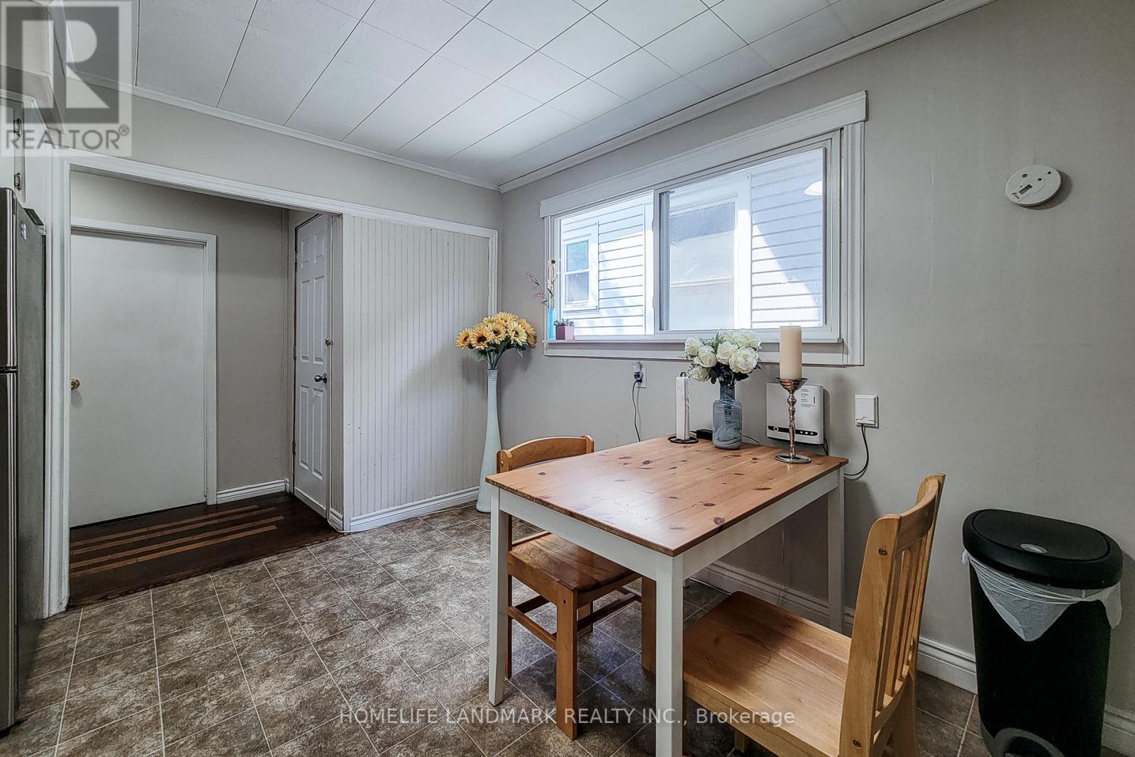 242 BOWMAN STREET