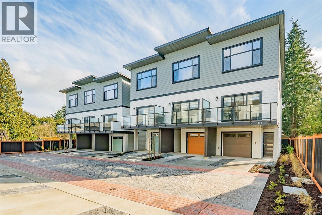 109 1615 NORTHFIELD RD