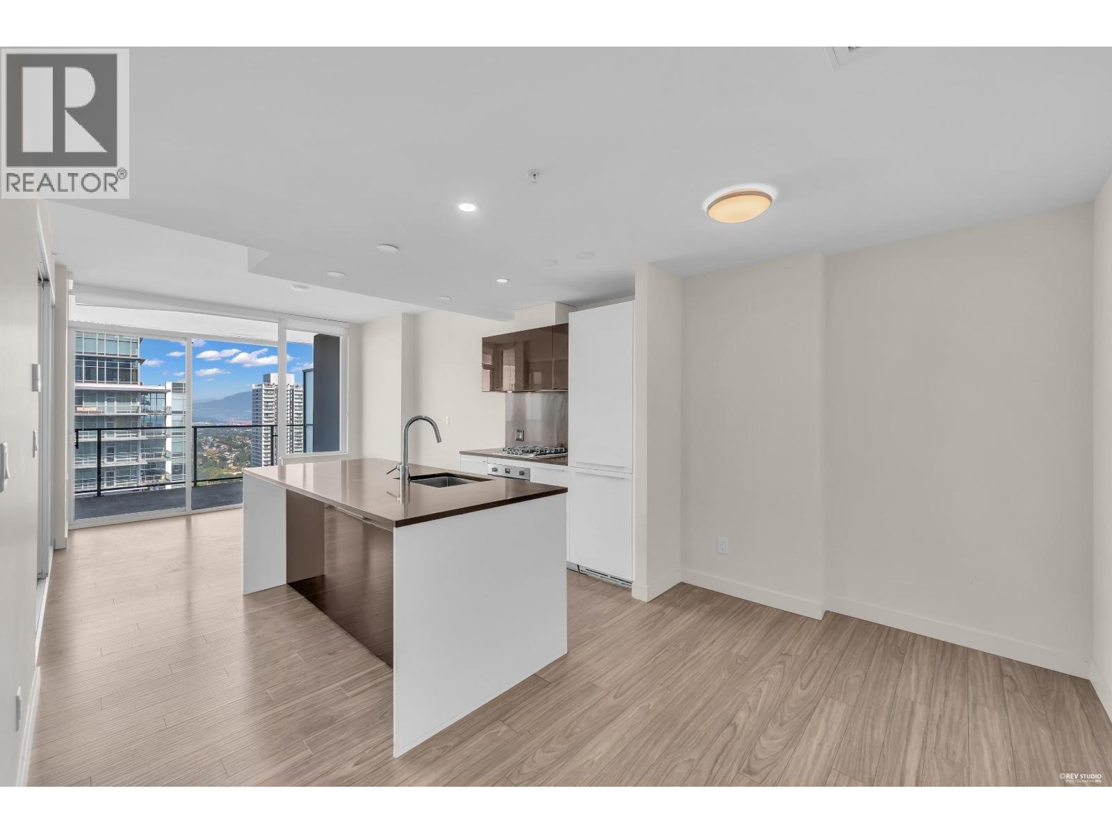 3606 6383 MCKAY AVENUE