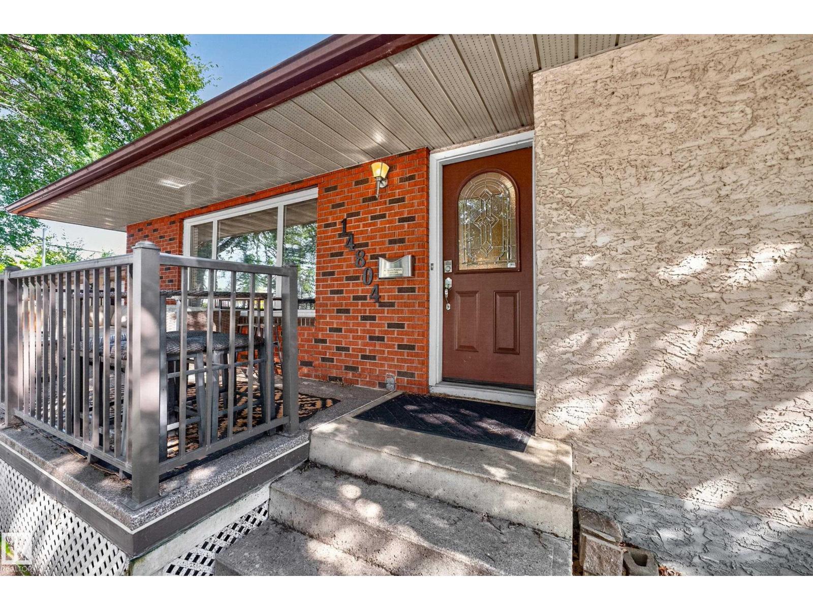 14804 95 AV NW