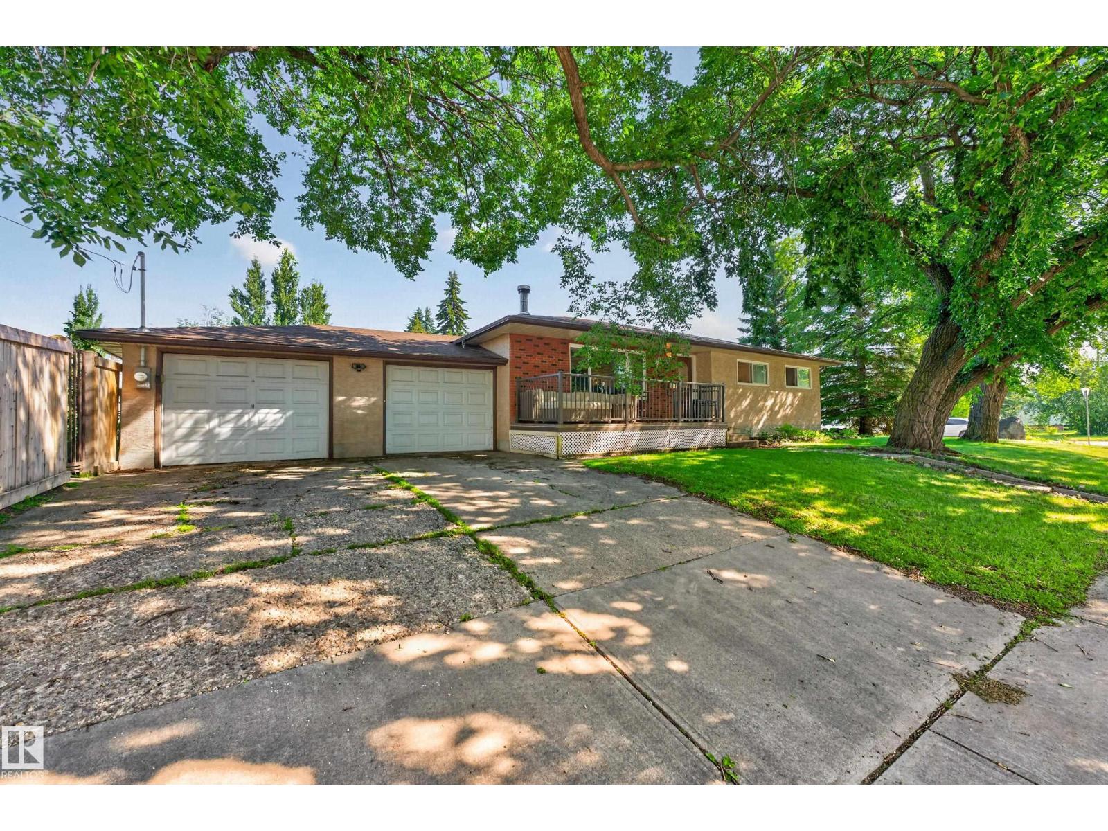 14804 95 AV NW