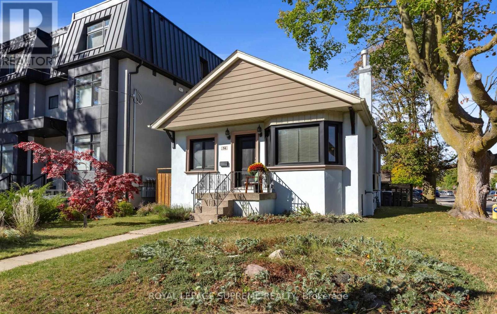54 EAST DRIVE