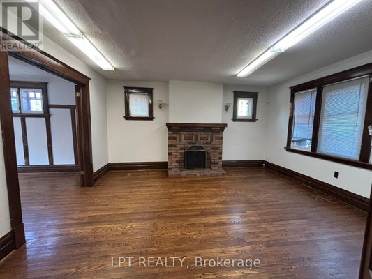 322 Waverley St W, Ottawa, ON 5