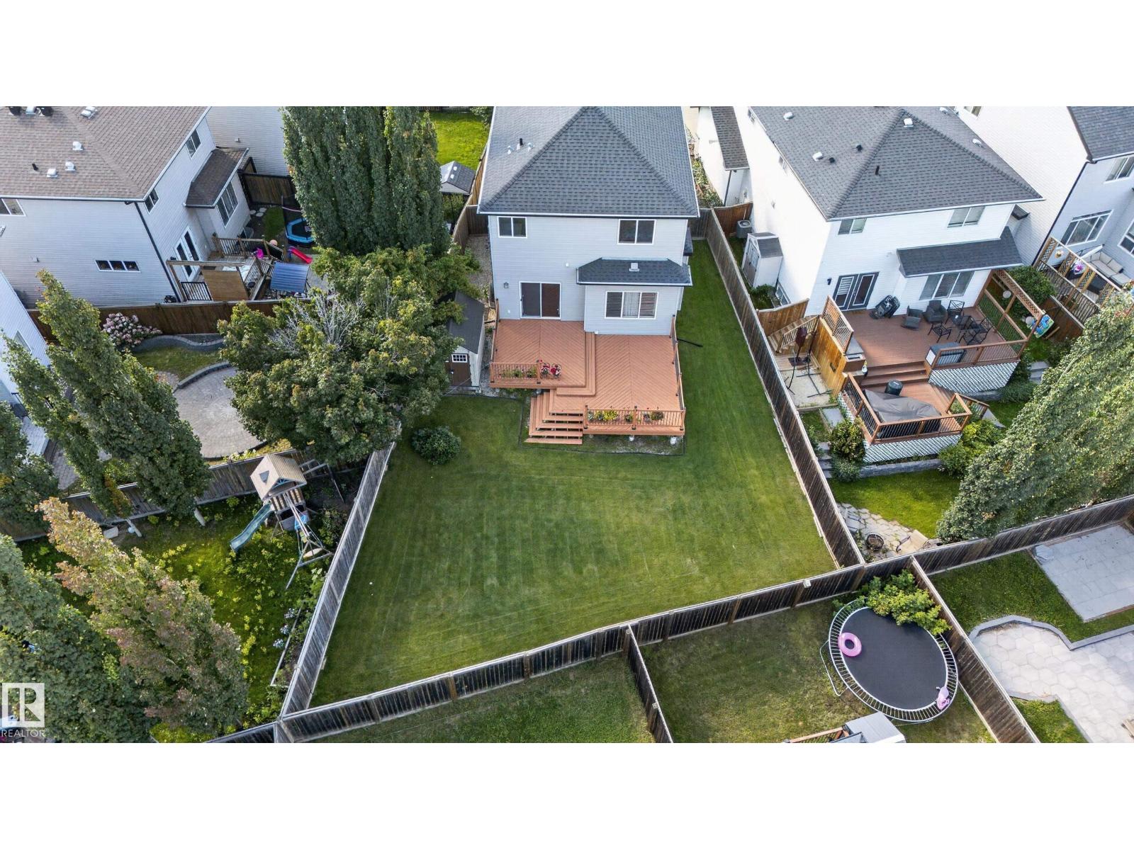 9515 221 ST NW
