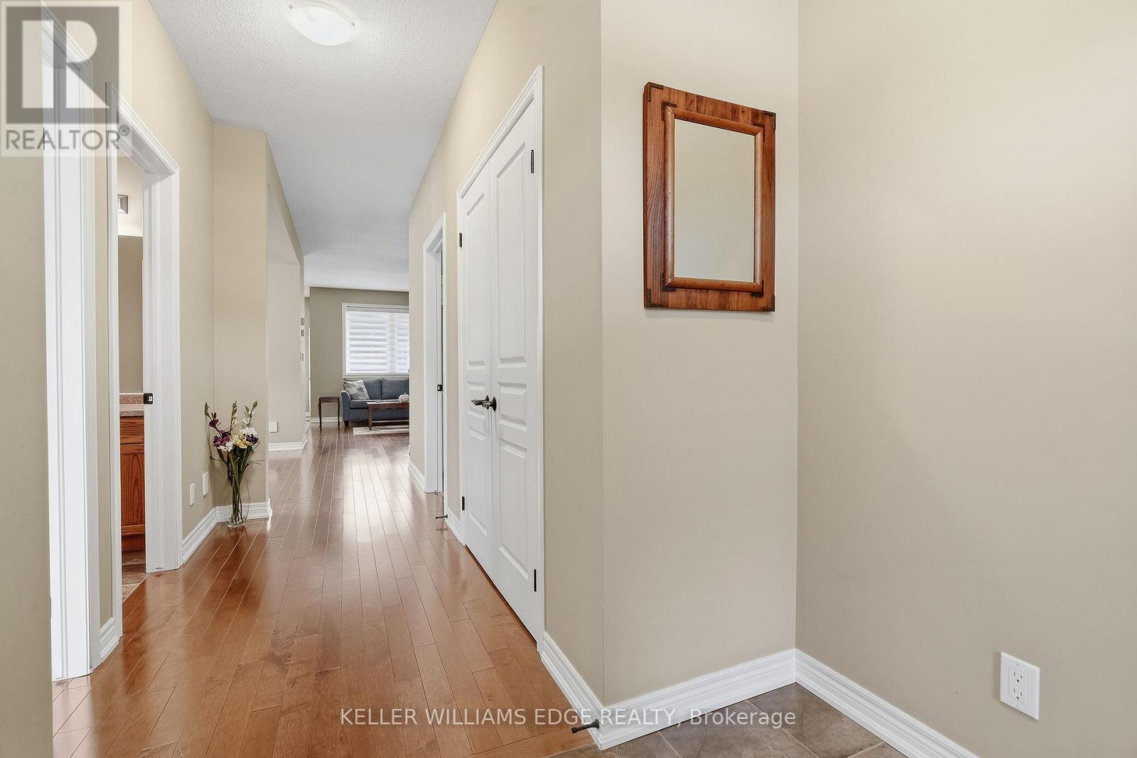 31 STREAMSIDE DRIVE