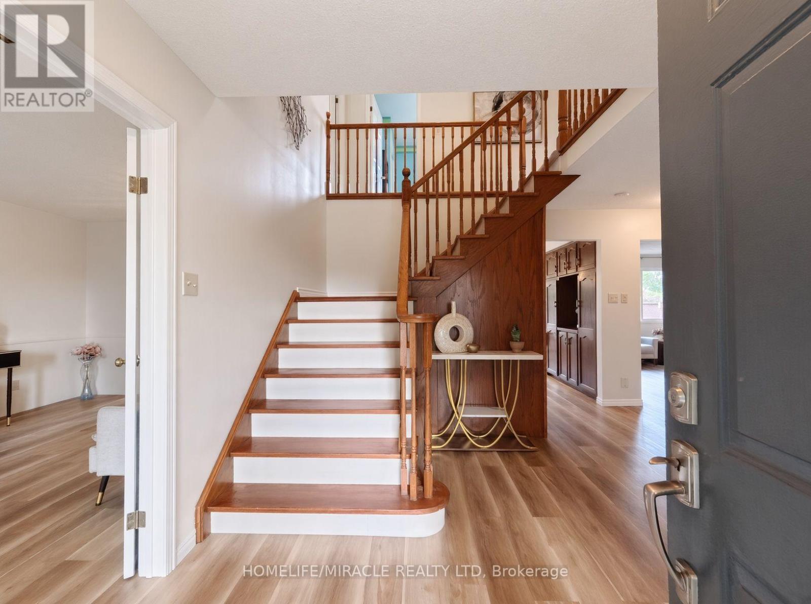 488 HEATHER HILL PLACE