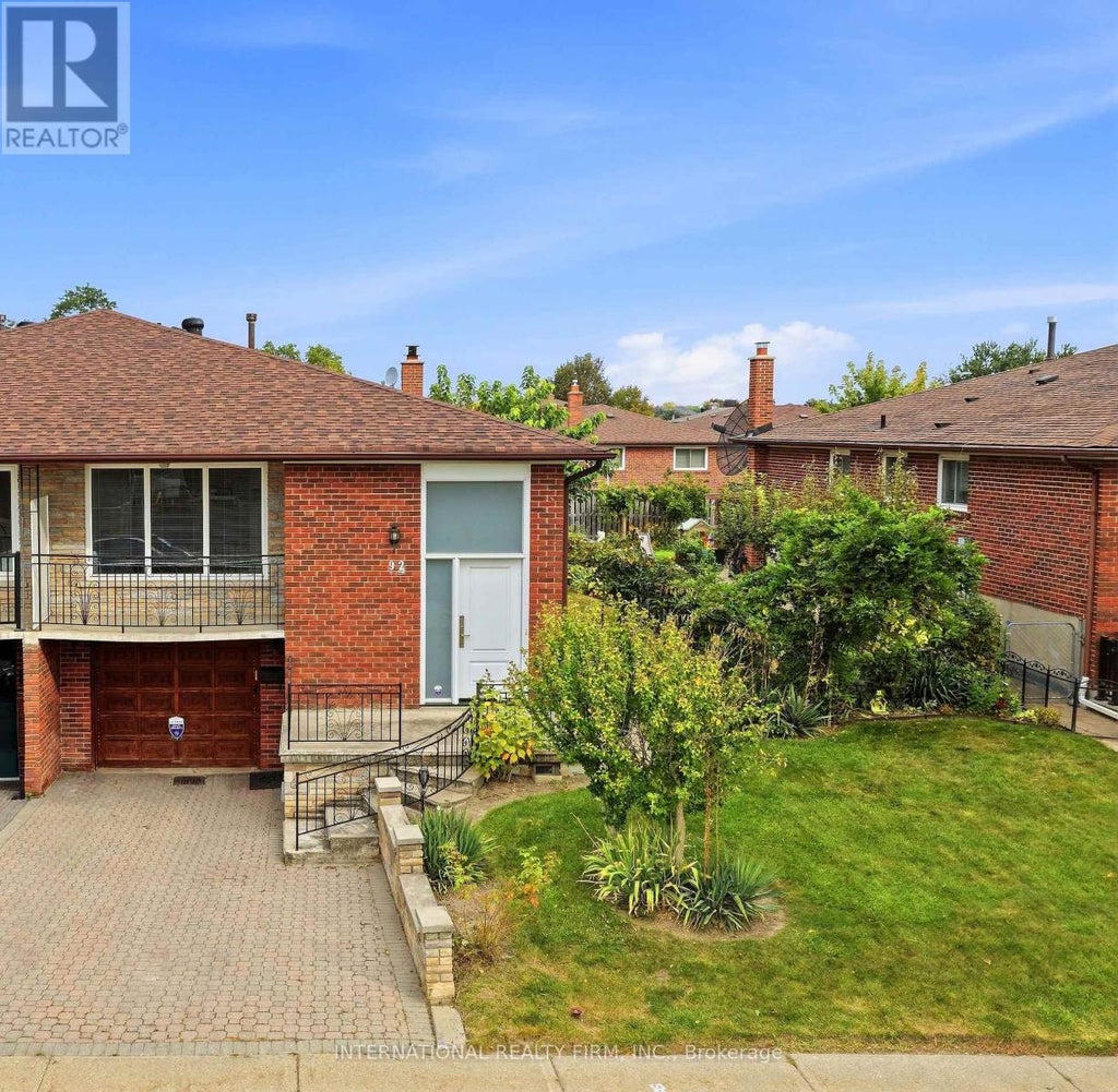 92 ANDREW PARK, VAUGHAN (WEST WOODBRIDGE), ON L4L 1E9 - Image 1291431300.jpeg?d=l