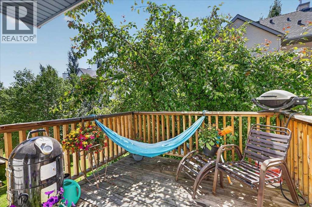 137 Bridlewood Lane SW