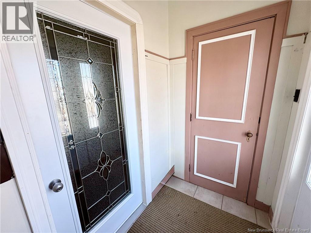 404 Main Street - Photo 4