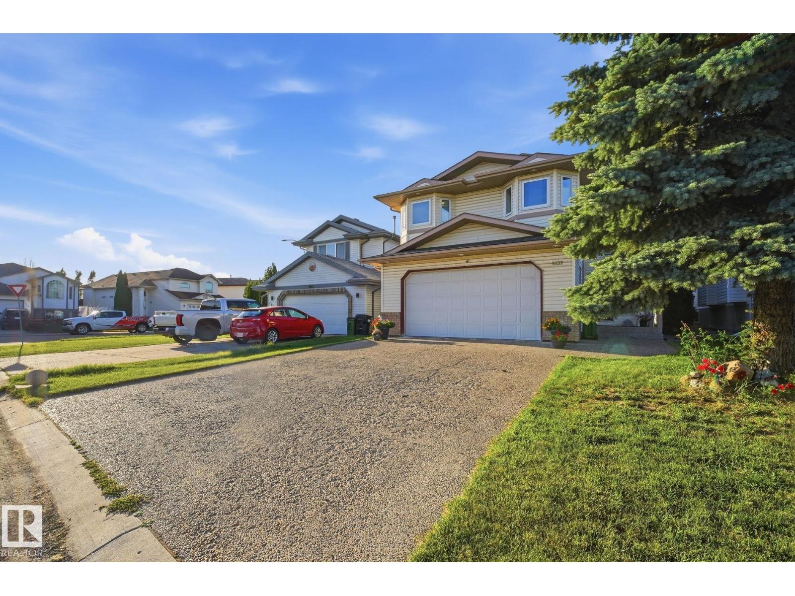 5132 157 AV NW
