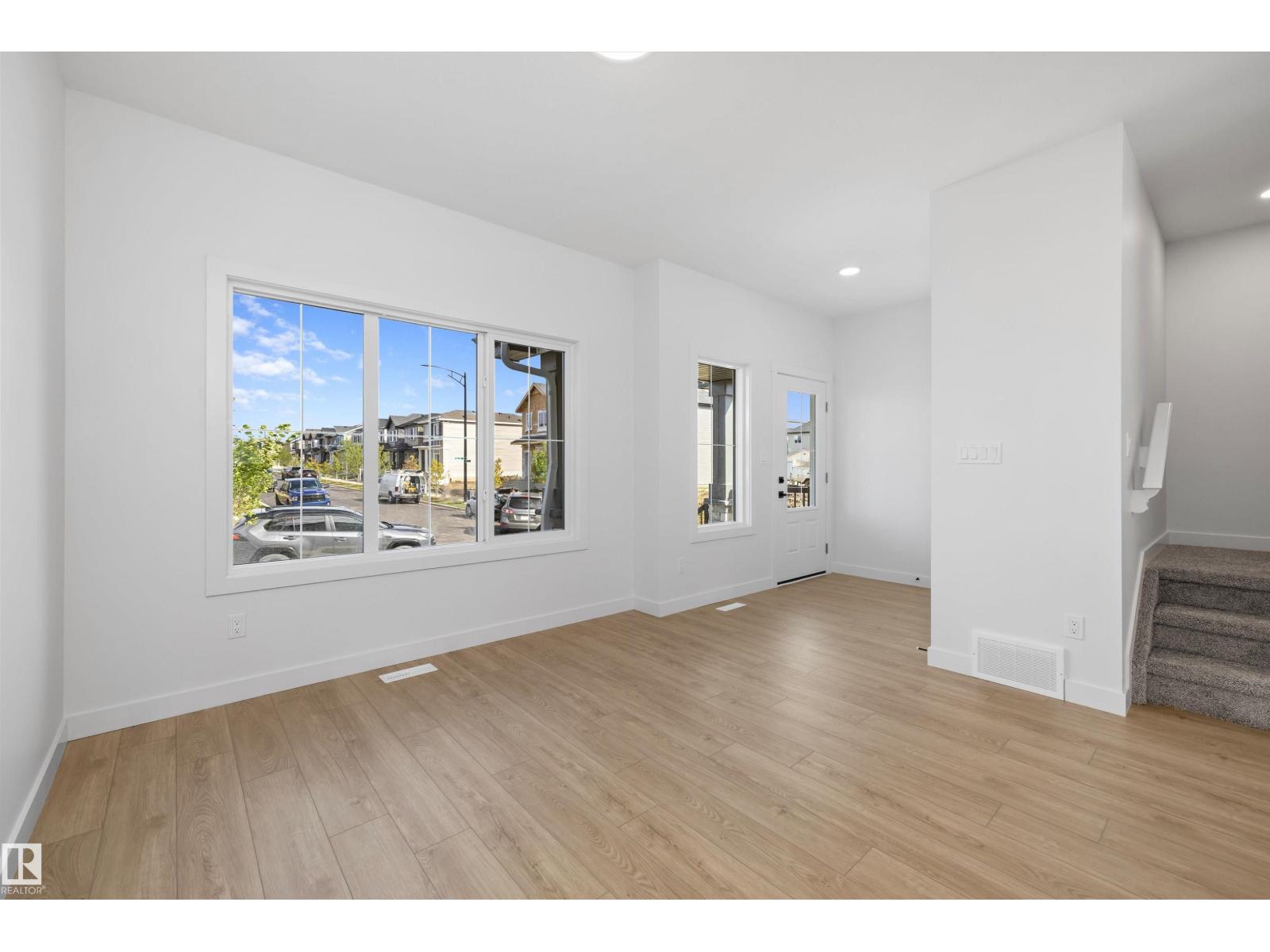 17544 63 ST NW