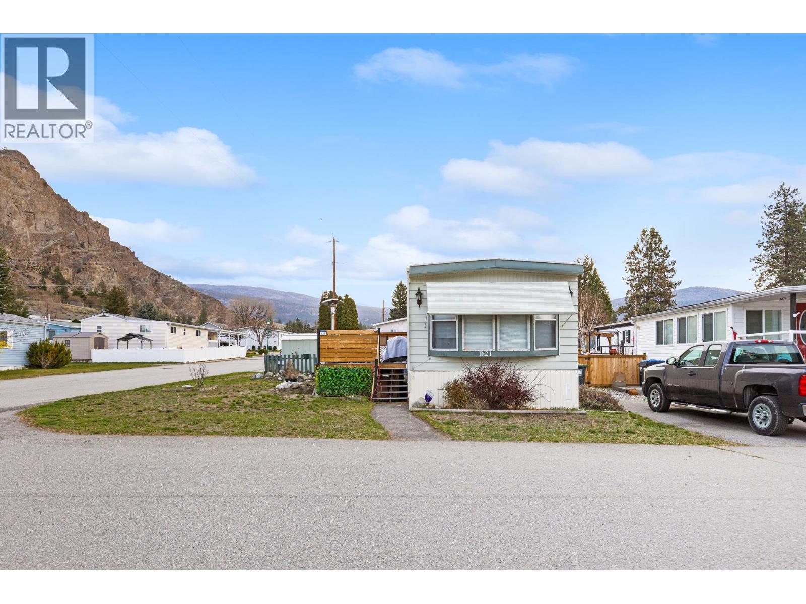 4505 Mclean Creek Road Unit# D21
