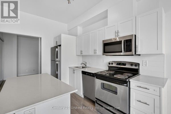 422 - 100 Bond St E, Oshawa (O'Neill), ON 3