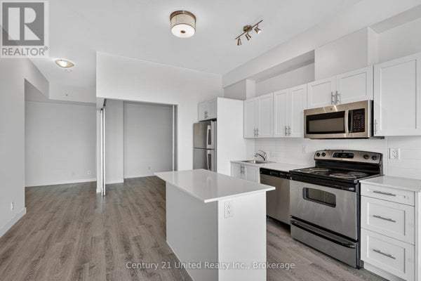 422 - 100 Bond St E, Oshawa (O'Neill), ON 5