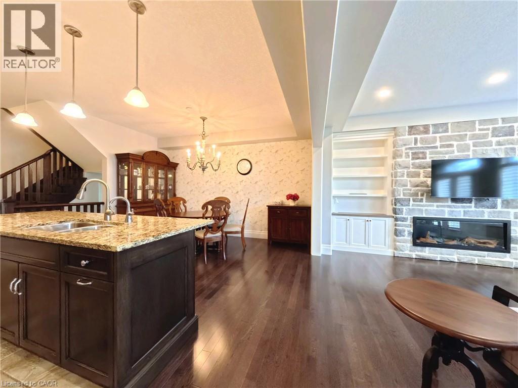 160 OAK PARK Drive