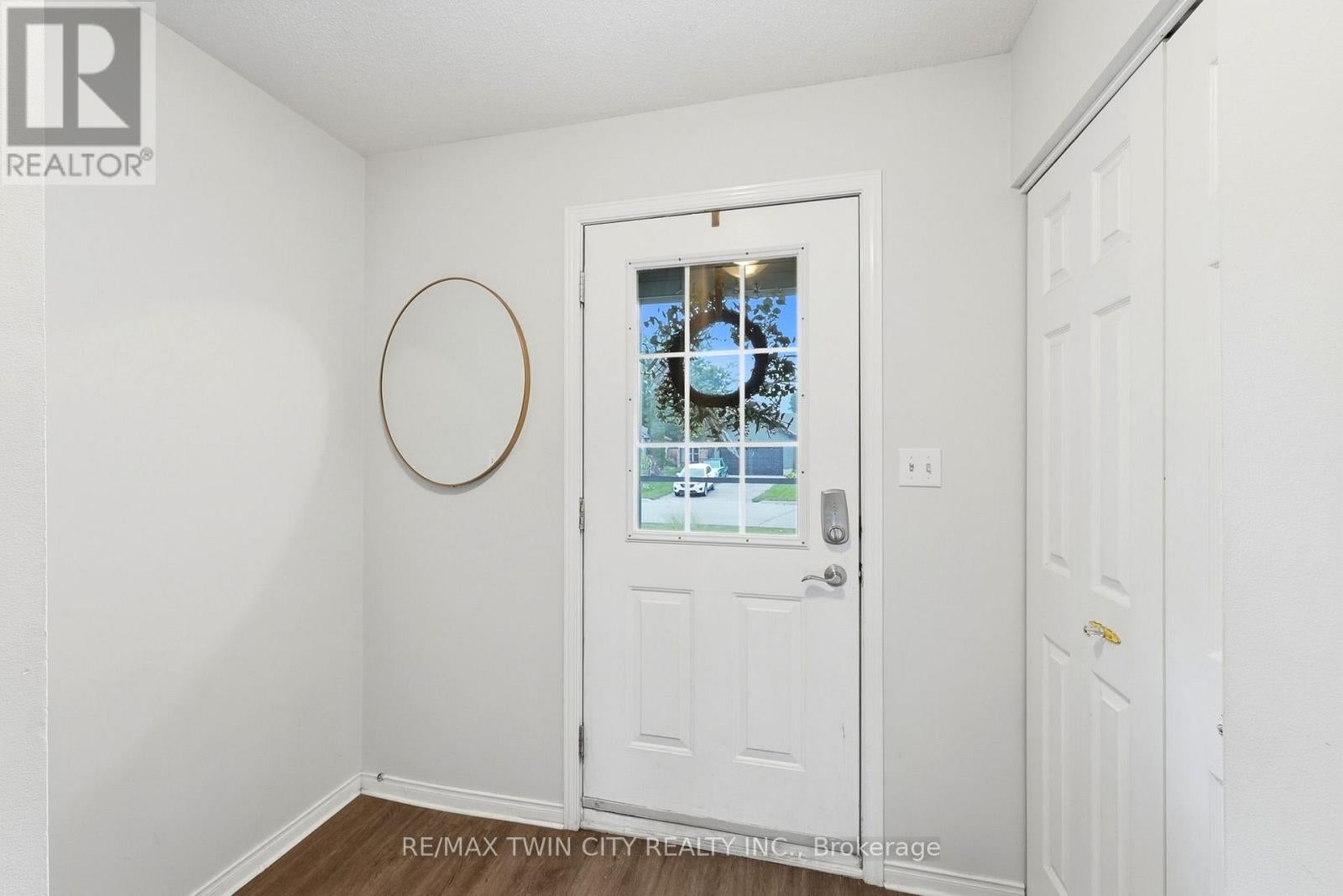 283 FENNEL STREET