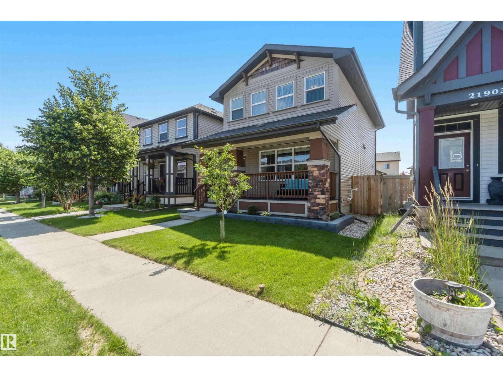 21839 99 AV NW