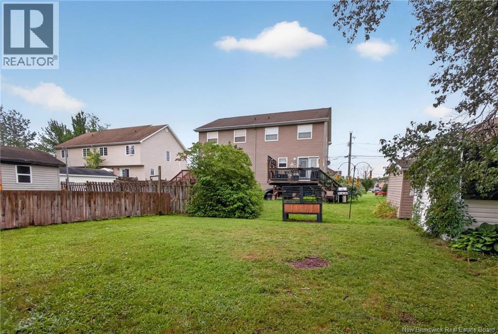 264 Glencairn - Photo 4