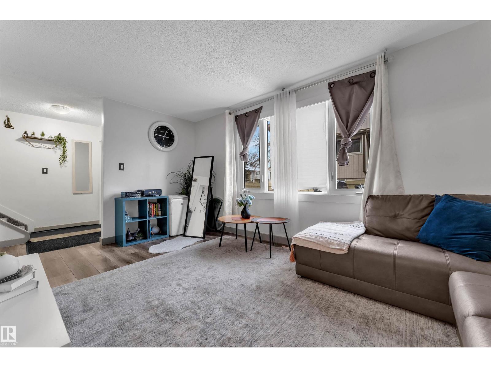 #7 14115 82 ST NW