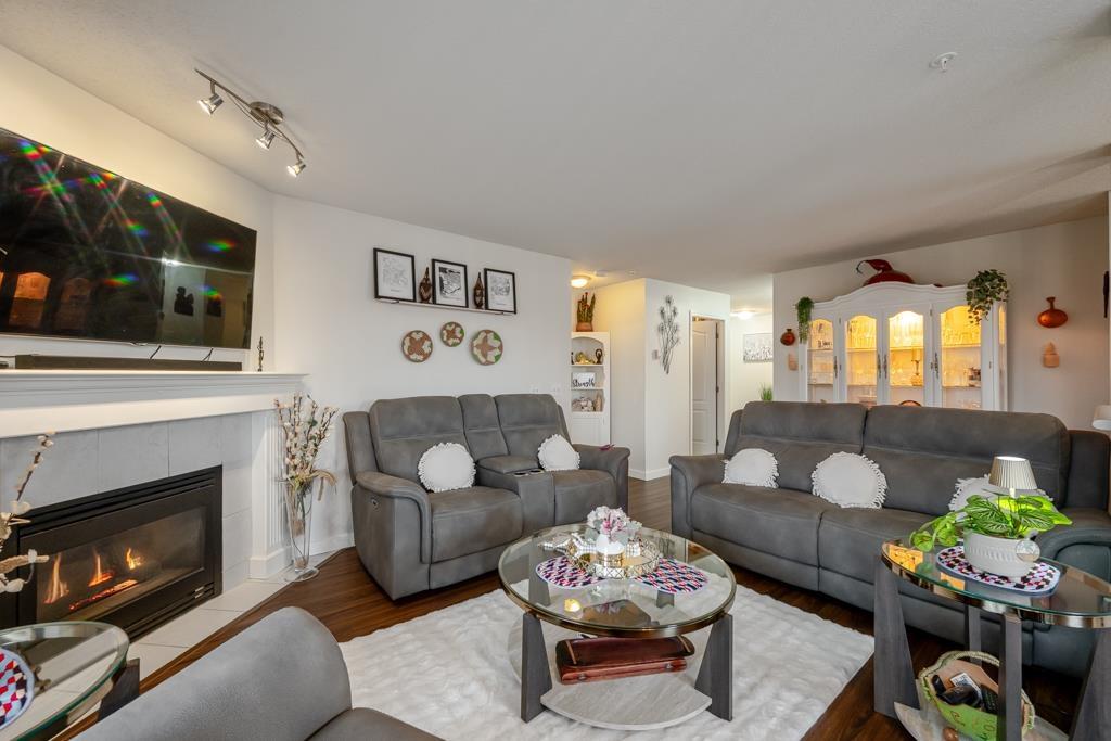 312 33738 KING ROAD