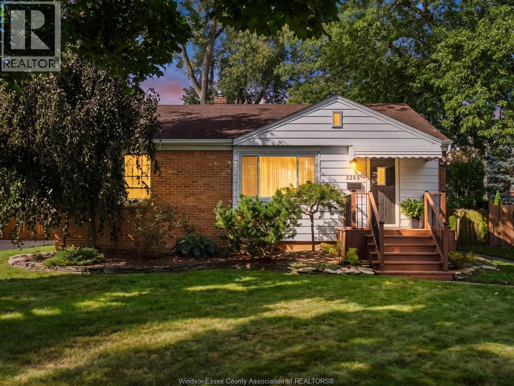 3265 LONGFELLOW AVENUE, WINDSOR, ON N9E 2L7 - Image 2316618453.jpeg?d=l