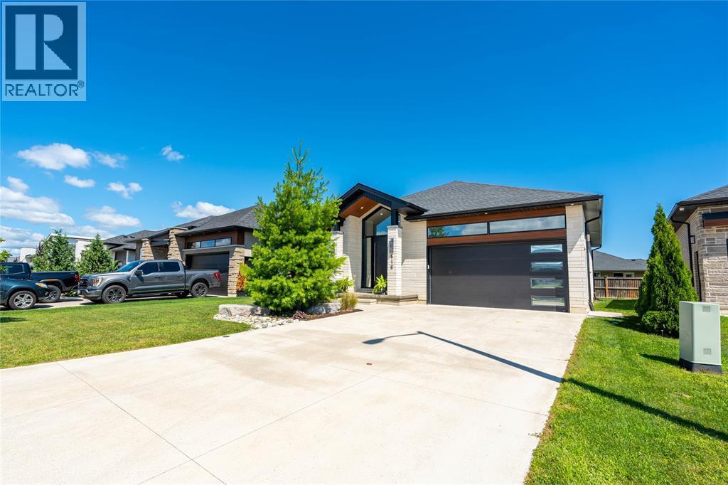 616 MEAD COURT, SARNIA, ON N7W 0B5 - Image 425911045.jpeg?d=l