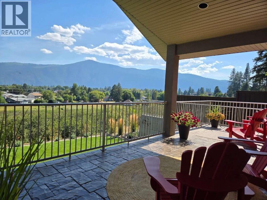 7958 MCCALLUM VIEW DRIVE, GRAND FORKS, BC V0H 1H2 - Image 312704722.jpeg?d=l