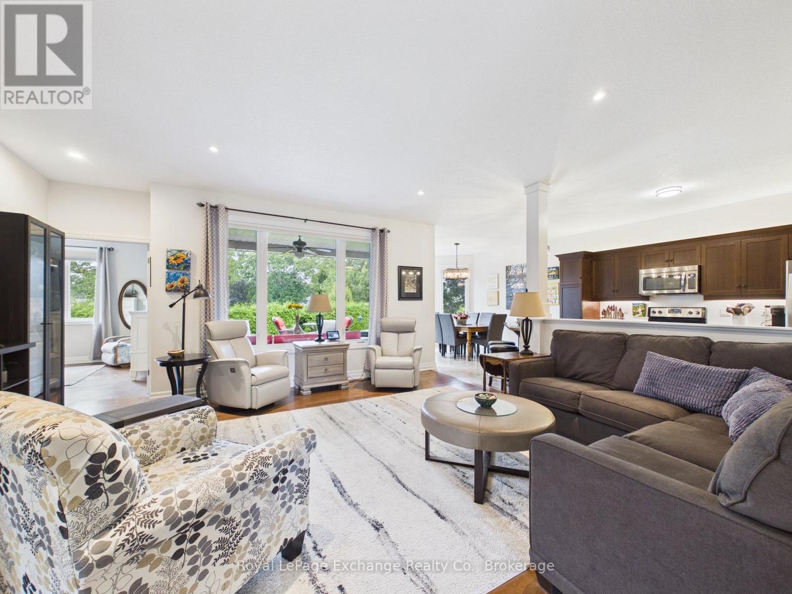 206 GREGOR DRIVE