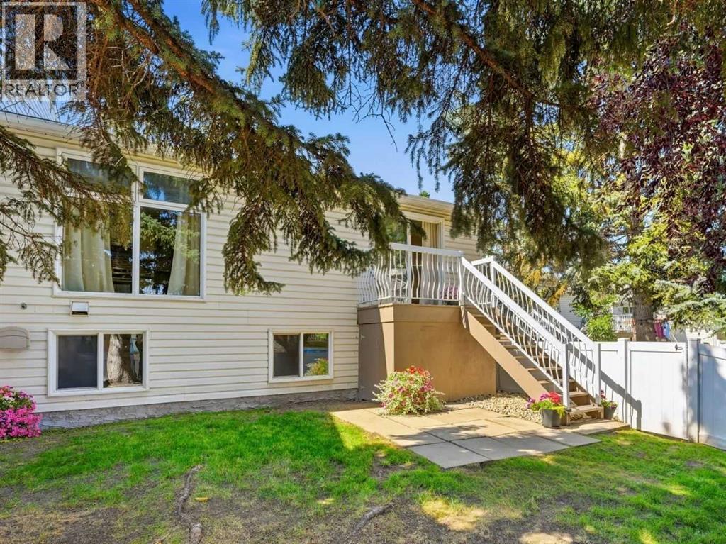 237 Sabrina Way SW