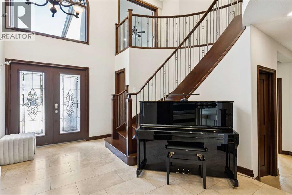 223 Pump Hill Crescent