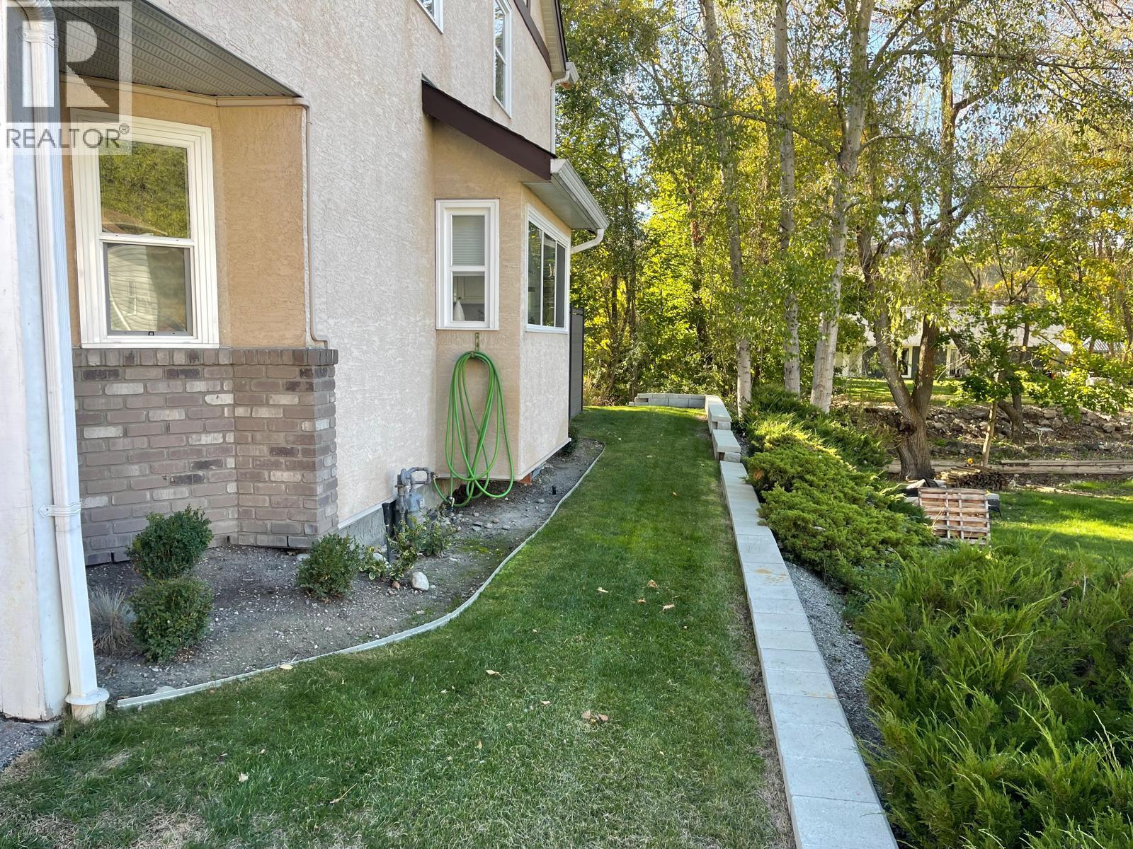 401 Browne Road Unit# 11